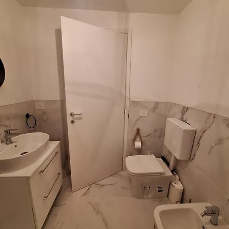 דירה Chic Brand New At Palazzo Giuliani *