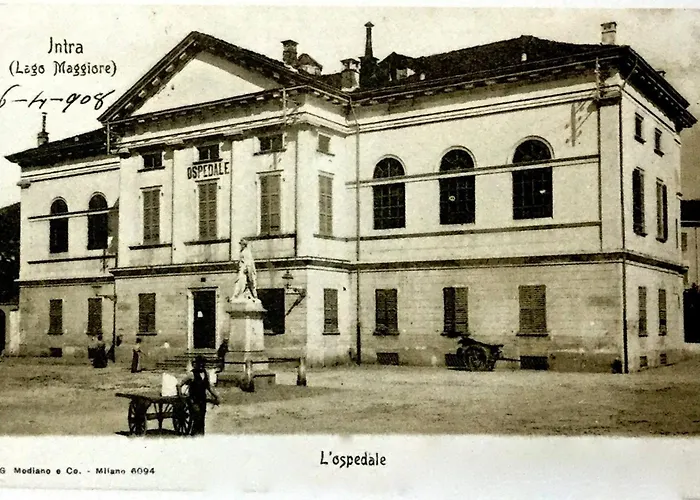 Chic Brand New At Palazzo Giuliani * Intra