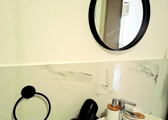 Chic Brand New At Palazzo Giuliani Apartment